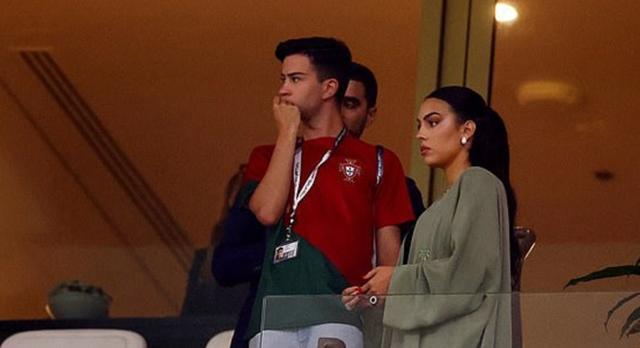 1670354939566069269.jpg 1670351335438_lc_galleryImage_So.jpg