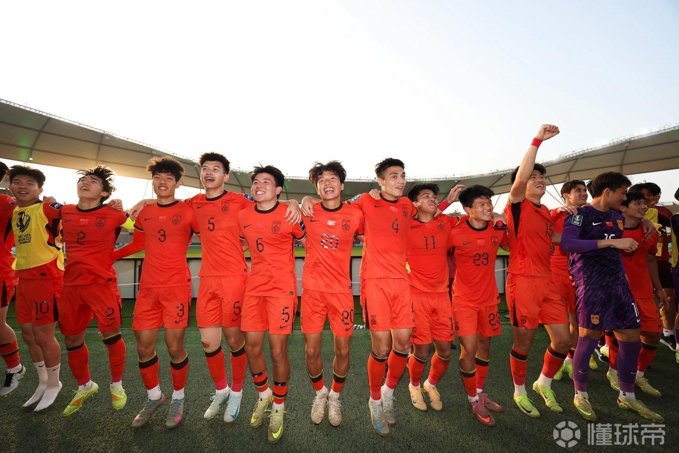 BetVictor伟德-苏东：今晚U23国足不要打对攻，要贯彻大脚加身体&amp;amp;二点加定位